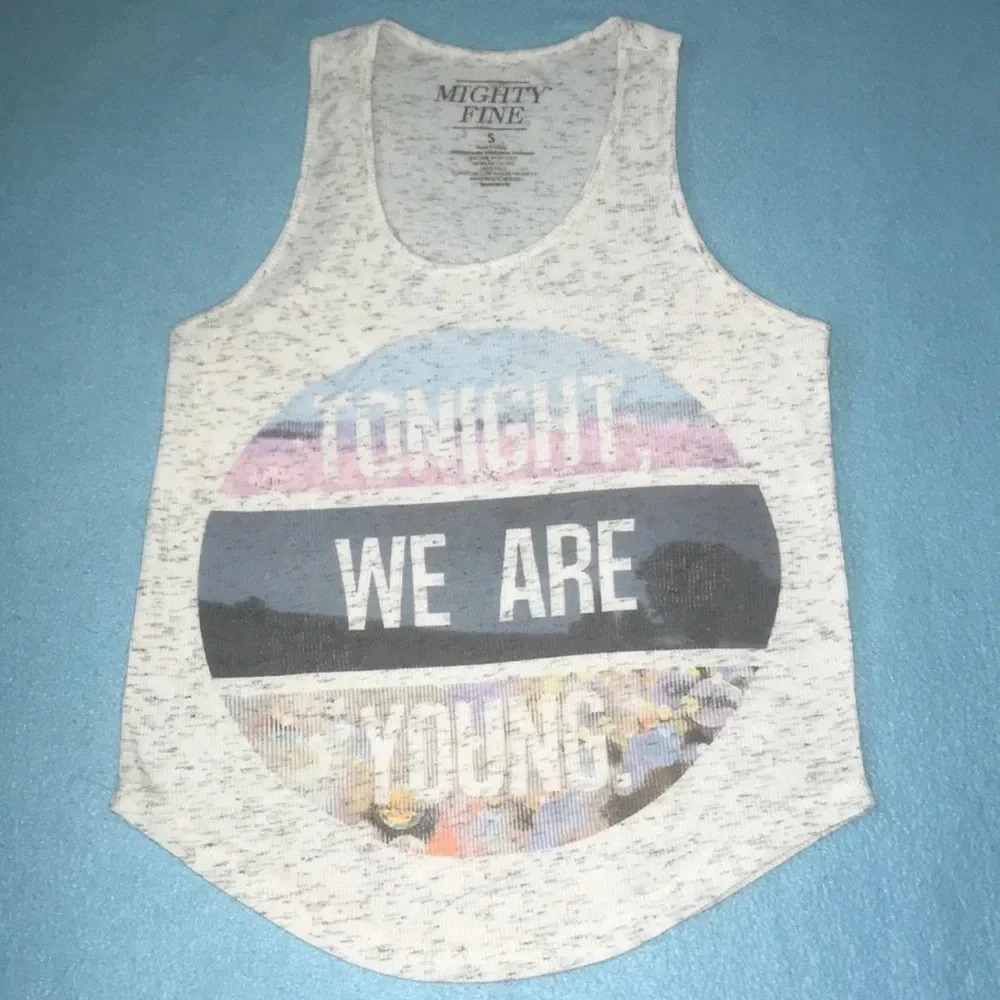 MIGHTY FINE tank top gray cream heather  “Tonight We Are Young” graphic size S